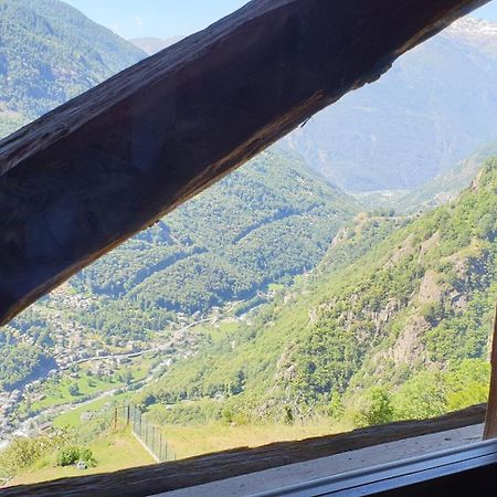 Le Petit Coeur Hotel Fontainemore Екстериор снимка